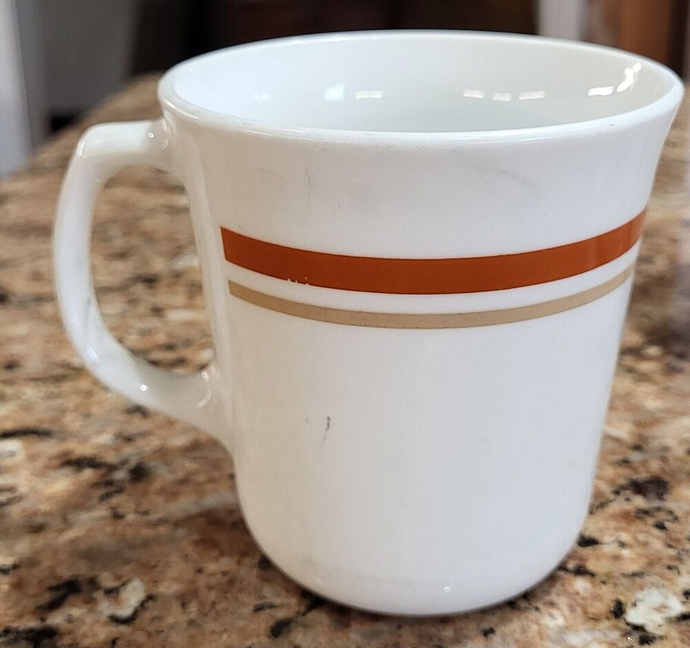 Corelle by Corning Cinnamon Or Chestnut Pattern (Set of 4) Mugs